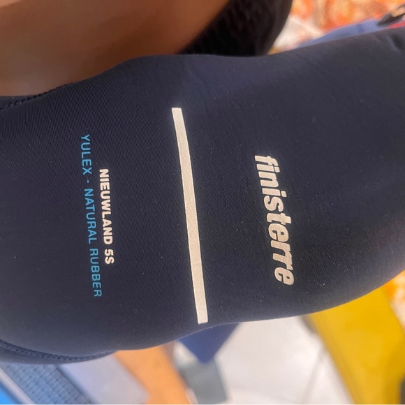 Finisterre Niewland wetsuit Yulex chest zip hooded wetsuit 5MM size 8 - Picture 5 of 5